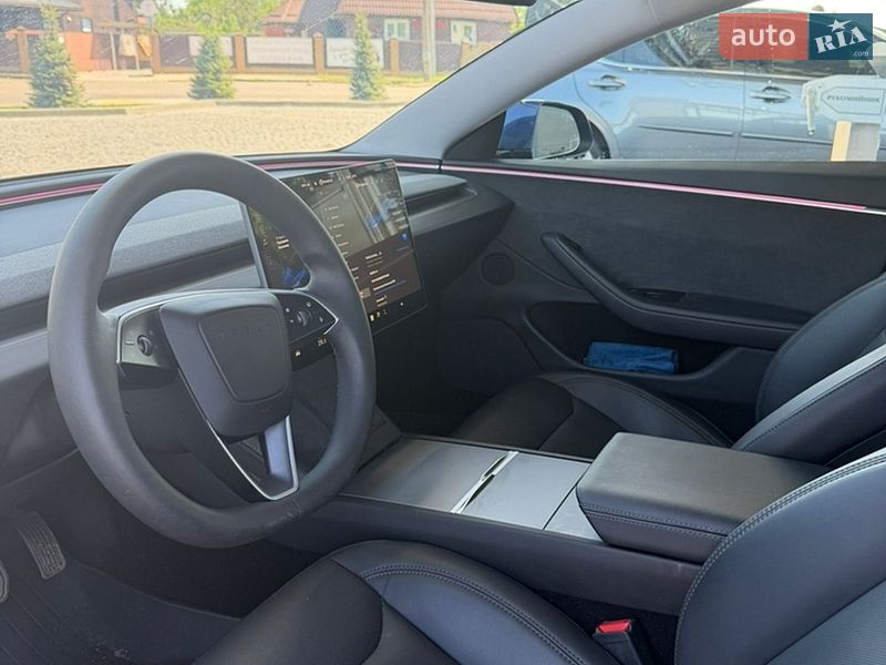 Седан Tesla Model 3 2024 в Киеве фото 14 Седан Tesla Model 3 2024 в Киеве