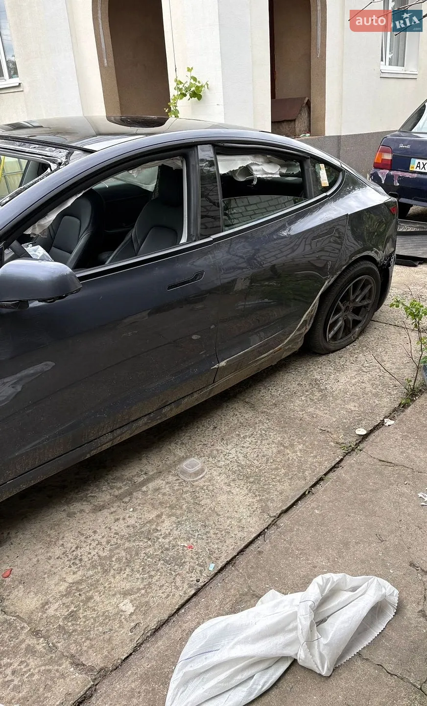 2022 Tesla Model 3 - мініатюра 5
