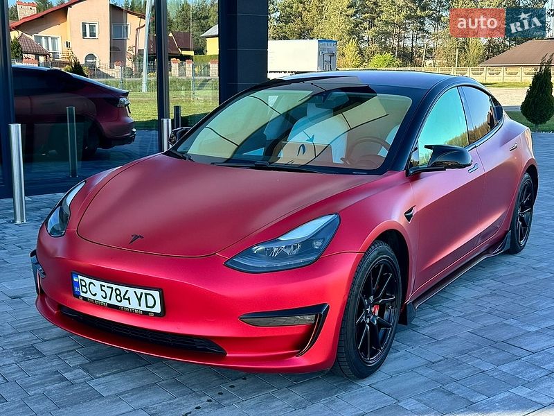 Седан Tesla Model 3 2019 в Львові фото Седан Tesla Model 3 2019 в Львові
