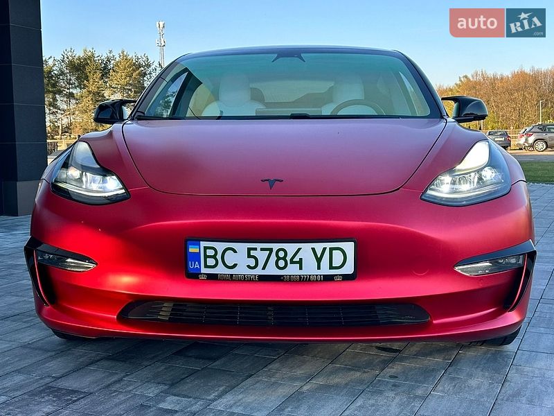 Седан Tesla Model 3 2019 в Львові фото 28 Седан Tesla Model 3 2019 в Львові