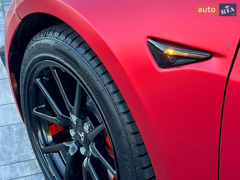 Седан Tesla Model 3 2019 в Львові фото 29 Седан Tesla Model 3 2019 в Львові