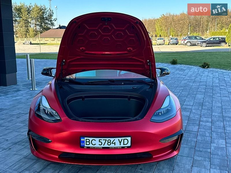 Седан Tesla Model 3 2019 в Львові фото 42 Седан Tesla Model 3 2019 в Львові