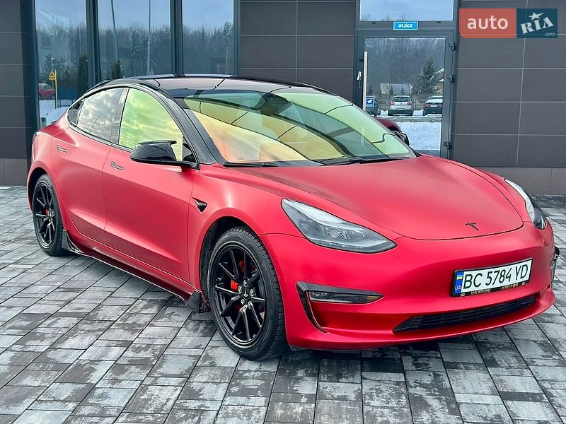 Седан Tesla Model 3 2019 в Львові фото 67 Седан Tesla Model 3 2019 в Львові