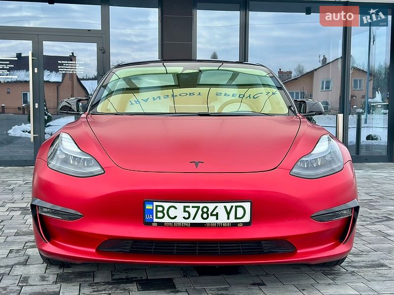 Седан Tesla Model 3 2019 в Львові фото 76 Седан Tesla Model 3 2019 в Львові