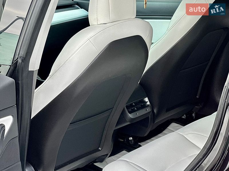 Седан Tesla Model 3 2019 в Львові фото 78 Седан Tesla Model 3 2019 в Львові