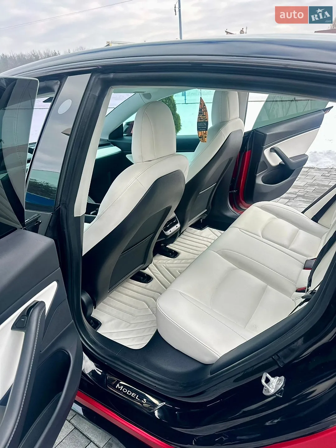 2019 Tesla Model 3 - мініатюра 95