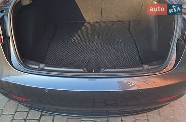 Седан Tesla Model 3 2018 в Луцке