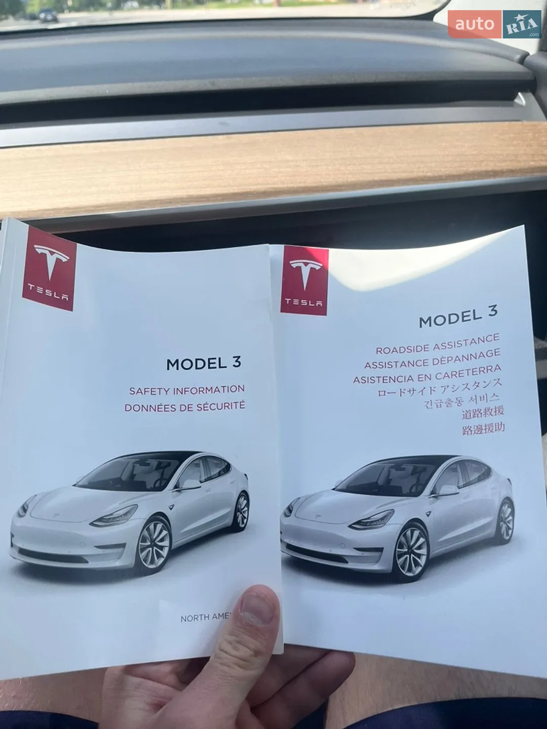 2020 Tesla Model 3 - мініатюра 26