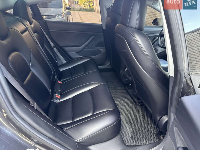 Седан Tesla Model 3 2018 в Святопетрівське фото 5 Седан Tesla Model 3 2018 в Святопетрівське