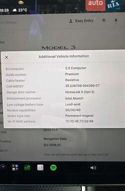 Седан Tesla Model 3 2018 в Святопетрівське