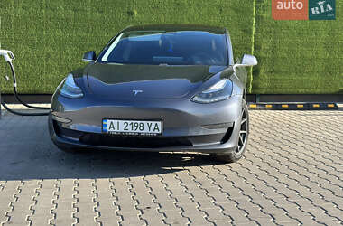 Седан Tesla Model 3 2018 в Святопетрівське фото Седан Tesla Model 3 2018 в Святопетрівське