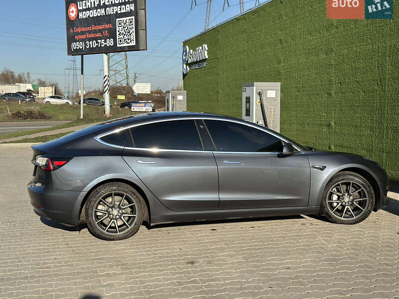 Седан Tesla Model 3 2018 в Святопетрівське фото 16 Седан Tesla Model 3 2018 в Святопетрівське