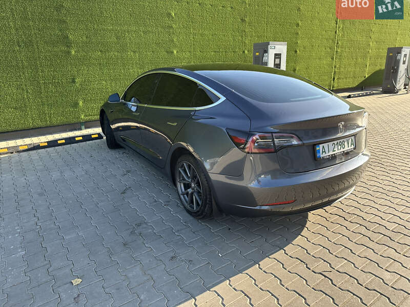 Седан Tesla Model 3 2018 в Святопетрівське фото 19 Седан Tesla Model 3 2018 в Святопетрівське