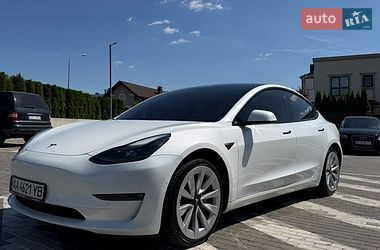 tesla model-3 2021 в Ровно от профессионального продавца Денис Игоревич