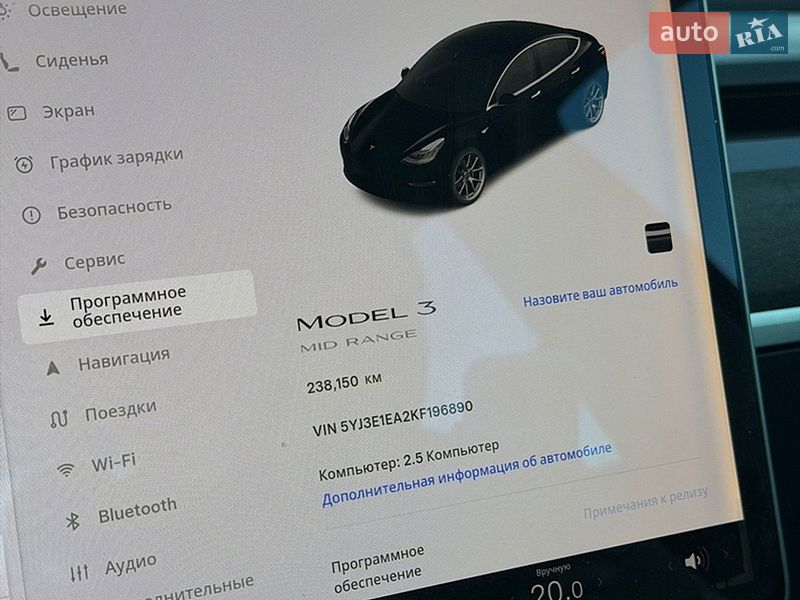 Седан Tesla Model 3 2019 в Рівному