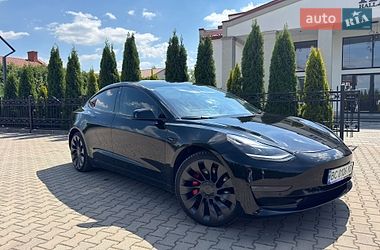 Седан Tesla Model 3 2022 в Стрые