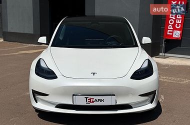 Седан Tesla Model 3 2023 в Киеве