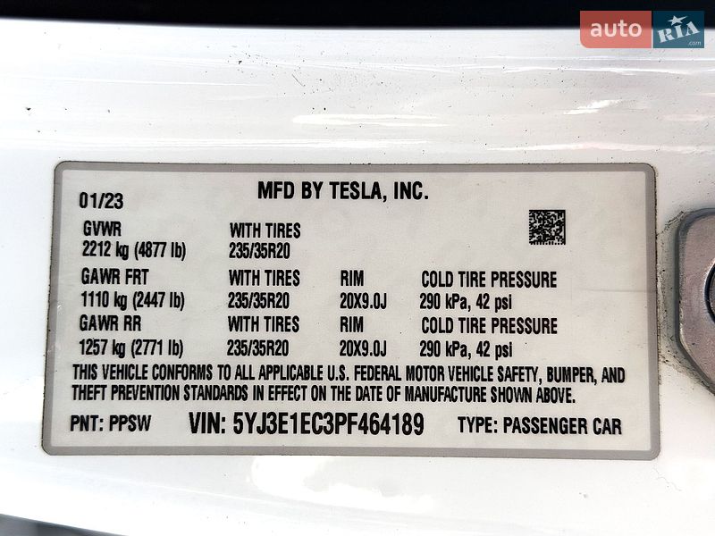 Седан Tesla Model 3 2023 в Киеве