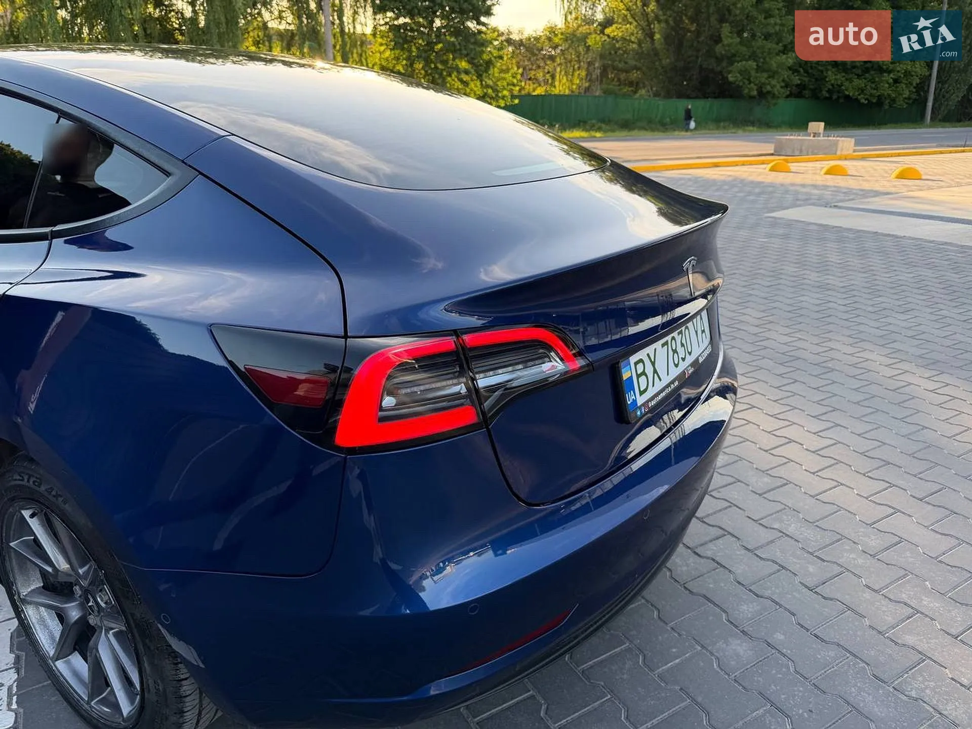 2021 Tesla Model 3 - мініатюра 9