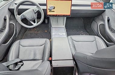 Седан Tesla Model 3 2024 в Киеве