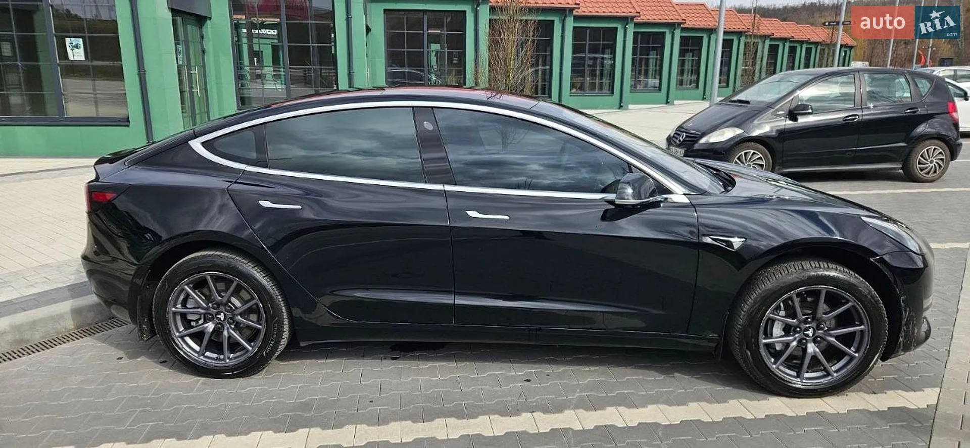 2018 Tesla Model 3 - мініатюра 3