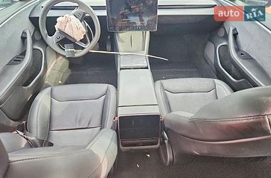 Седан Tesla Model 3 2024 в Львове