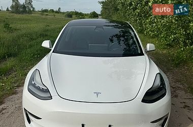Седан Tesla Model 3 2019 в Василькові