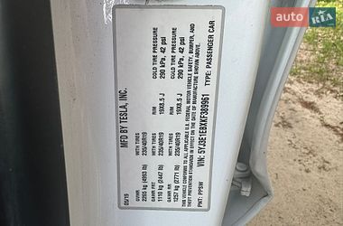 Седан Tesla Model 3 2019 в Василькові