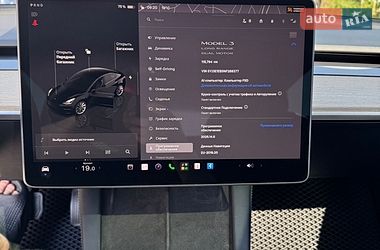 Седан Tesla Model 3 2022 в Дніпрі