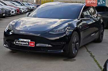 Седан Tesla Model 3 2019 в Харкові
