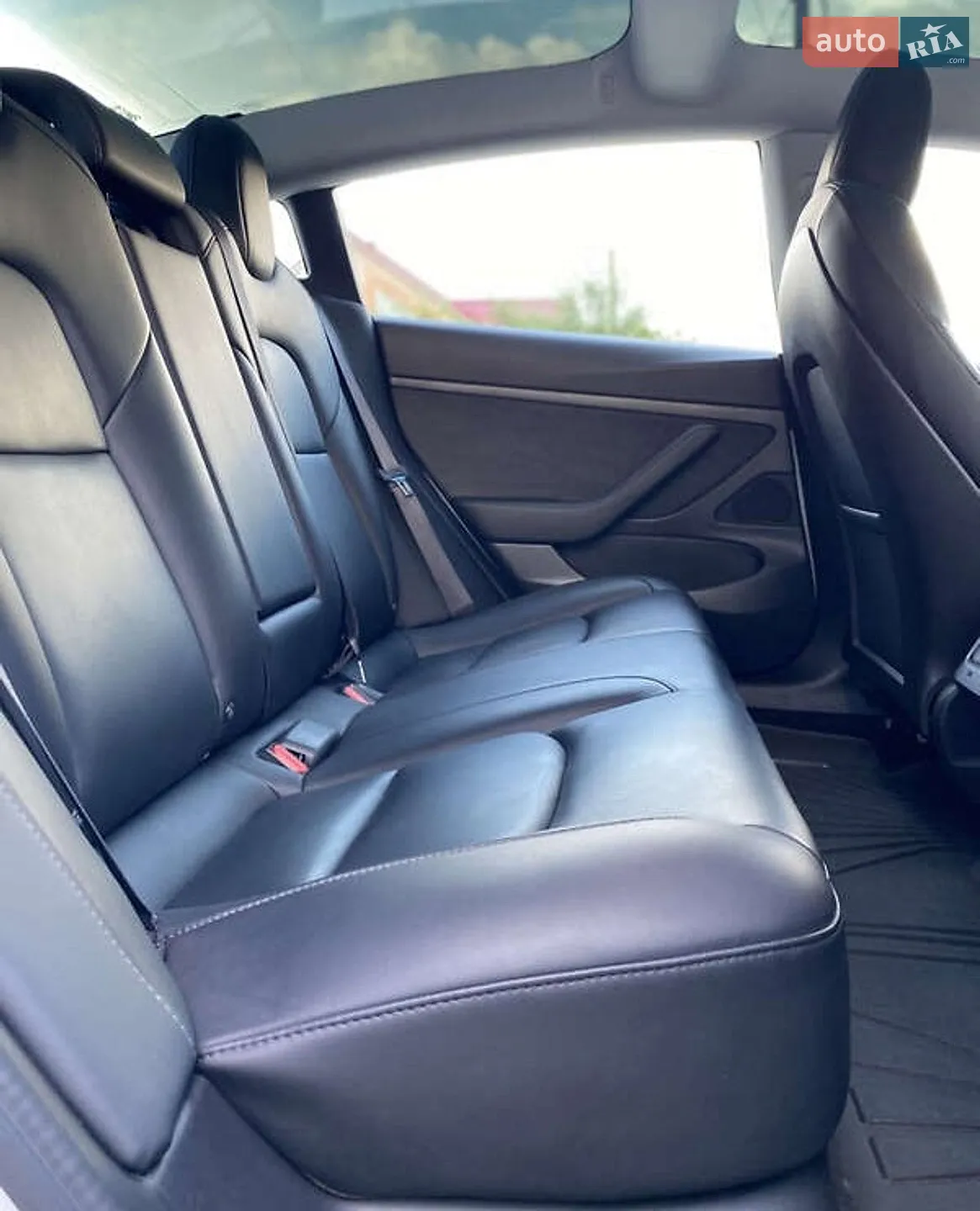 2020 Tesla Model 3 - мініатюра 28