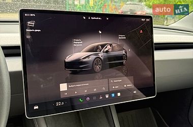 Седан Tesla Model 3 2025 в Житомирі