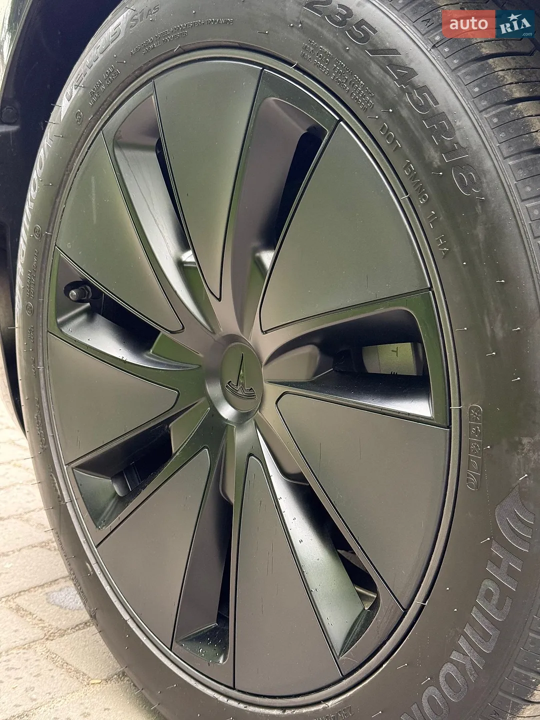 2025 Tesla Model 3 - мініатюра 31