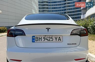 Седан Tesla Model 3 2022 в Одессе