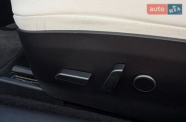 Седан Tesla Model 3 2022 в Одессе