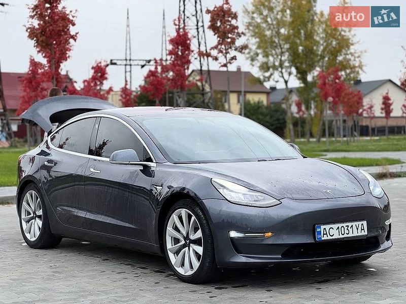 Седан Tesla Model 3 2018 в Львове фото 3 Седан Tesla Model 3 2018 в Львове