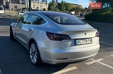 Седан Tesla Model 3 2018 в Луцке