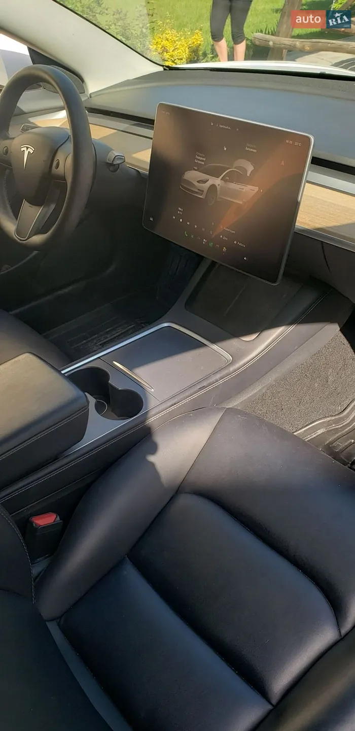 2022 Tesla Model 3 - мініатюра 10