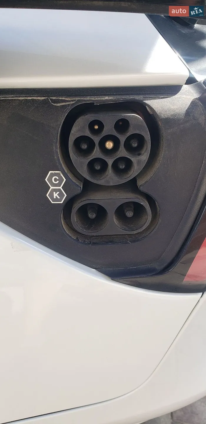 2022 Tesla Model 3 - мініатюра 6
