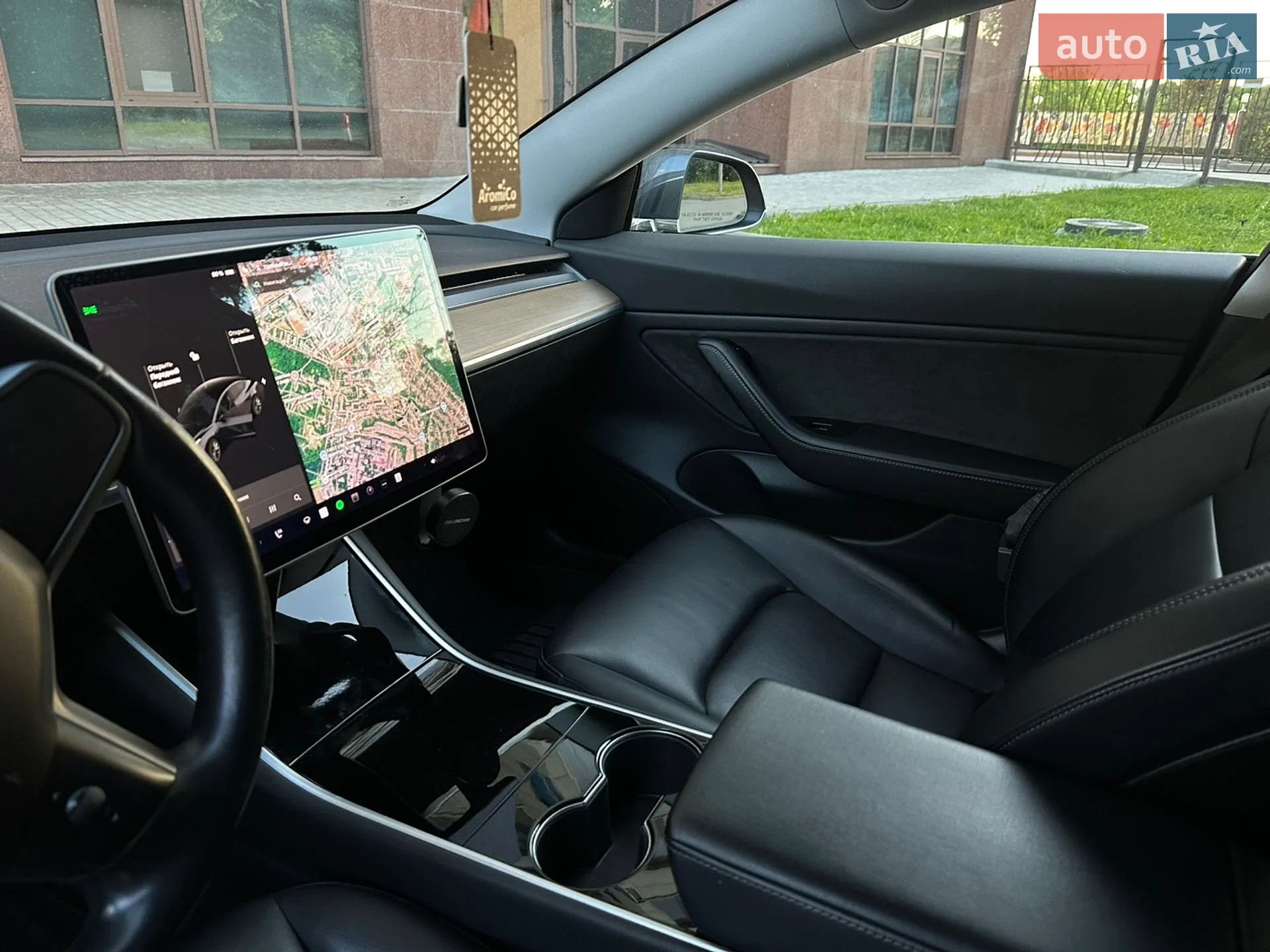 2018 Tesla Model 3 - мініатюра 11