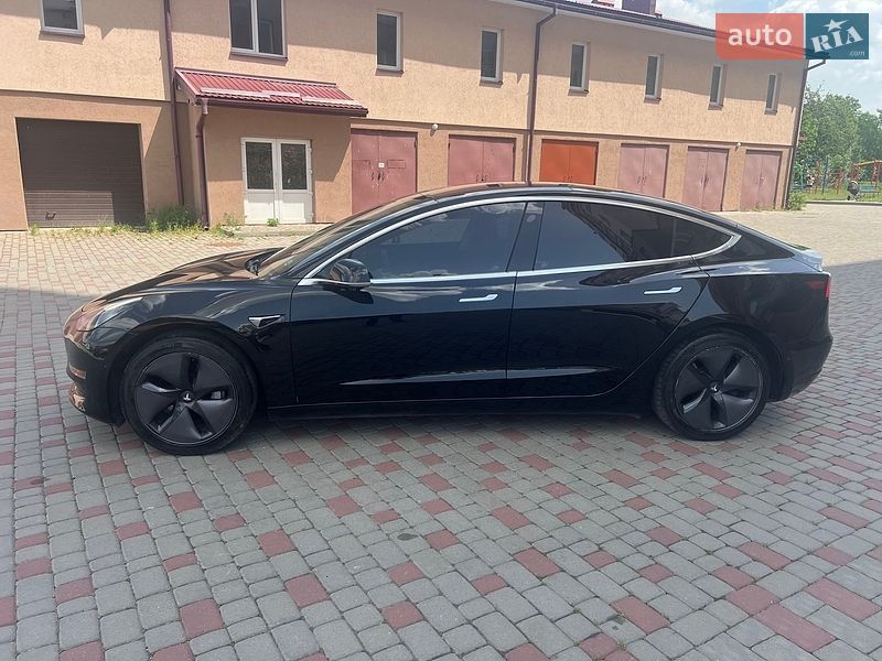 Седан Tesla Model 3 2018 в Ивано-Франковске фото 10 Седан Tesla Model 3 2018 в Ивано-Франковске