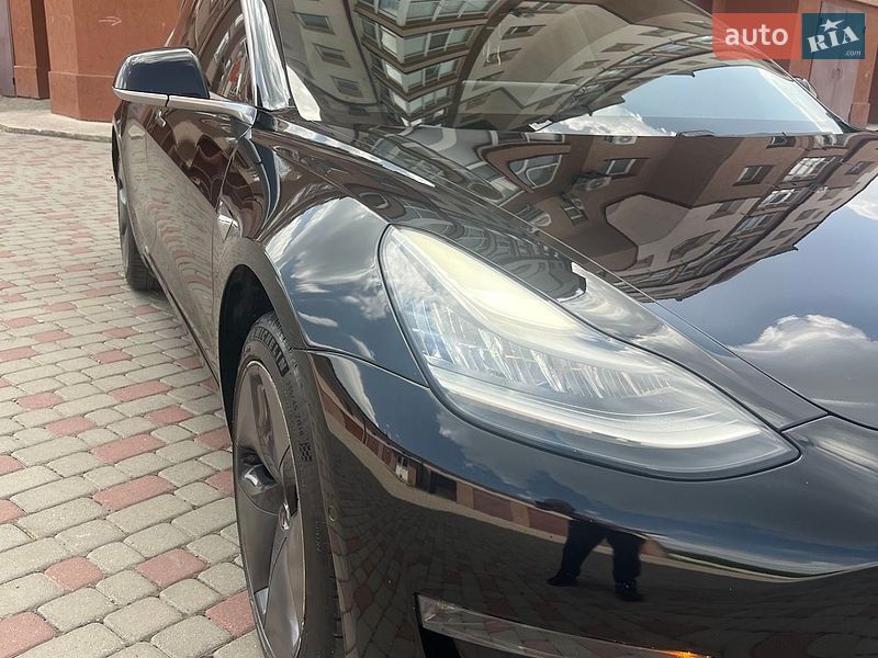 Седан Tesla Model 3 2018 в Ивано-Франковске фото 23 Седан Tesla Model 3 2018 в Ивано-Франковске