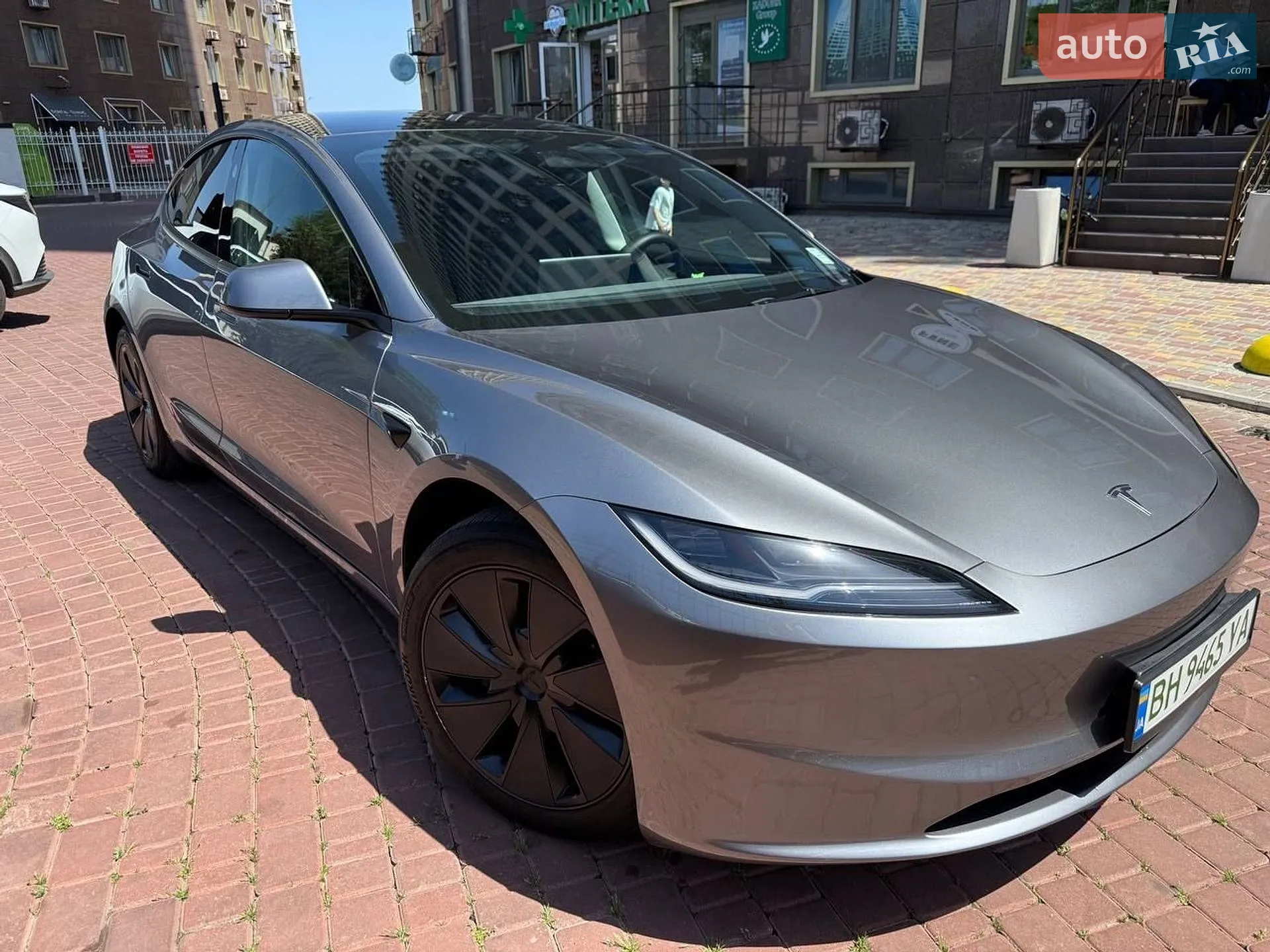 2024 Tesla Model 3 - мініатюра 8