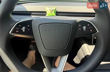 Седан Tesla Model 3 2025 в Одессе