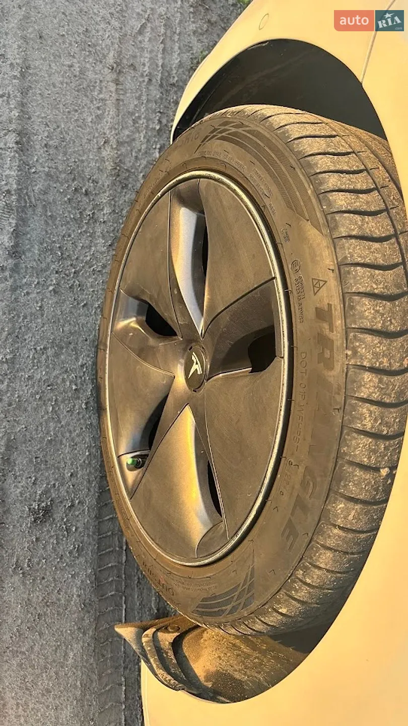 2020 Tesla Model 3 - мініатюра 23