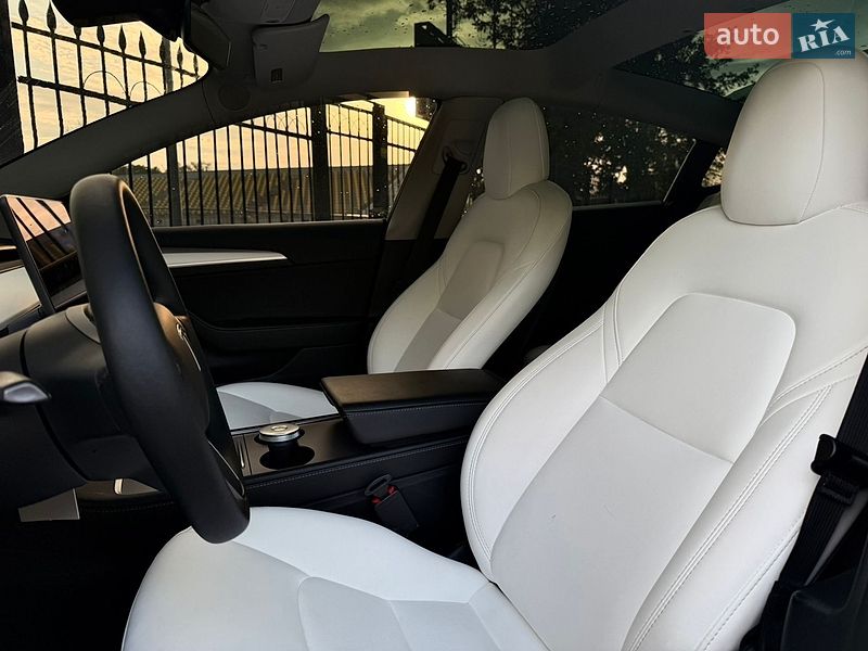 Седан Tesla Model 3 2022 в Кривому Розі фото 16 Седан Tesla Model 3 2022 в Кривому Розі