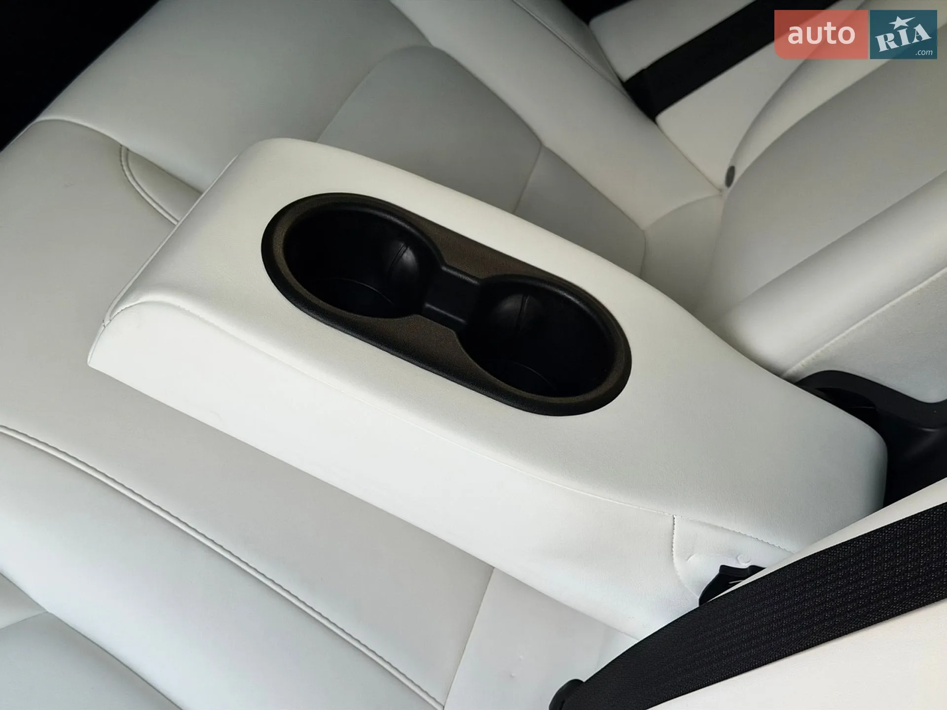 2022 Tesla Model 3 - мініатюра 21