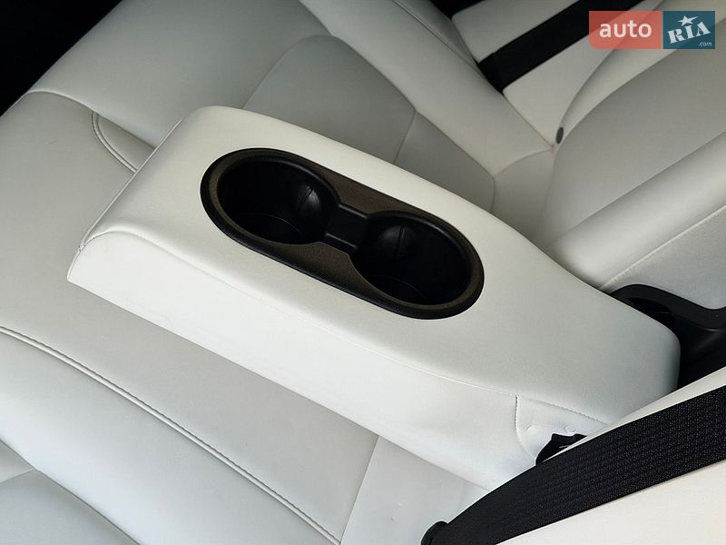 Седан Tesla Model 3 2022 в Кривому Розі фото 21 Седан Tesla Model 3 2022 в Кривому Розі