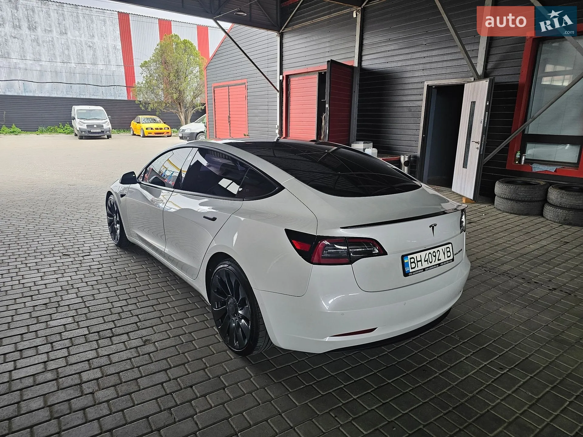 2021 Tesla Model 3 - мініатюра 8