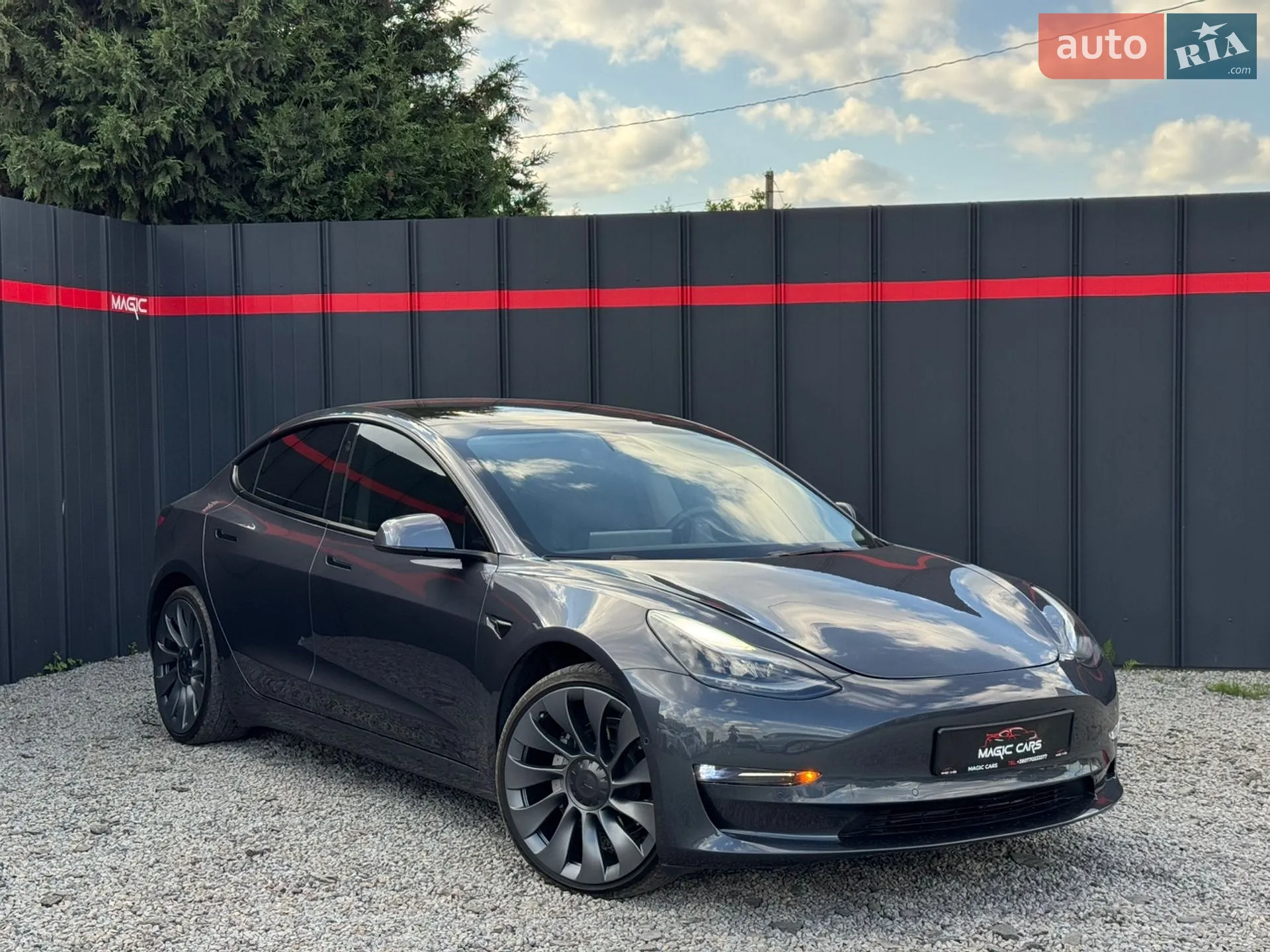 2022 Tesla Model 3 - фото 1